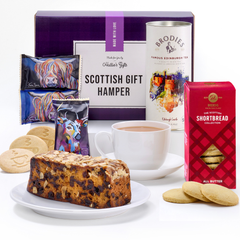 Dundee Cake & Tea Hamper – Classic Scottish Gift for Any Occasion