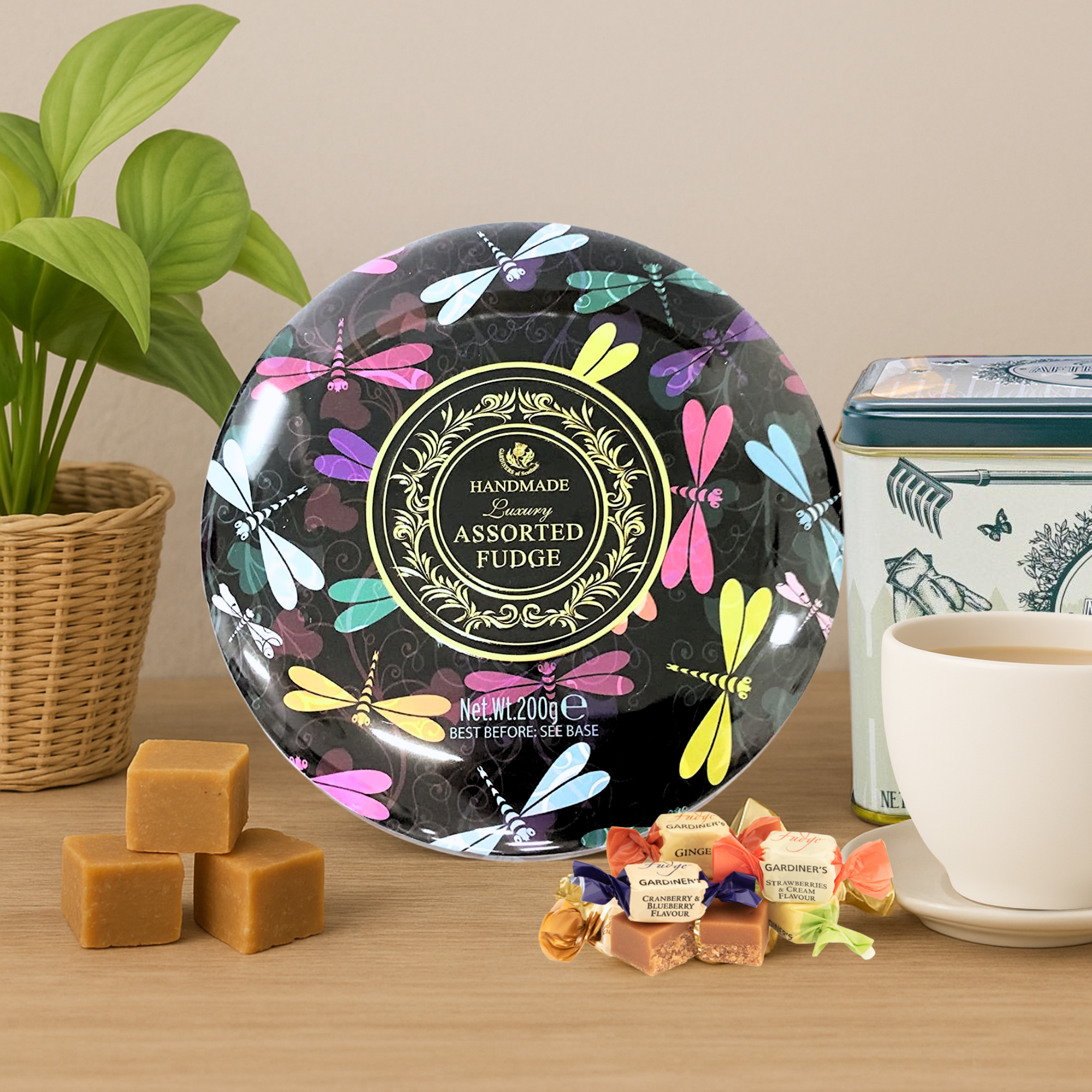 Gardiners of Scotland clotted cream fudge feature showcasing creamy texture and rich indulgence